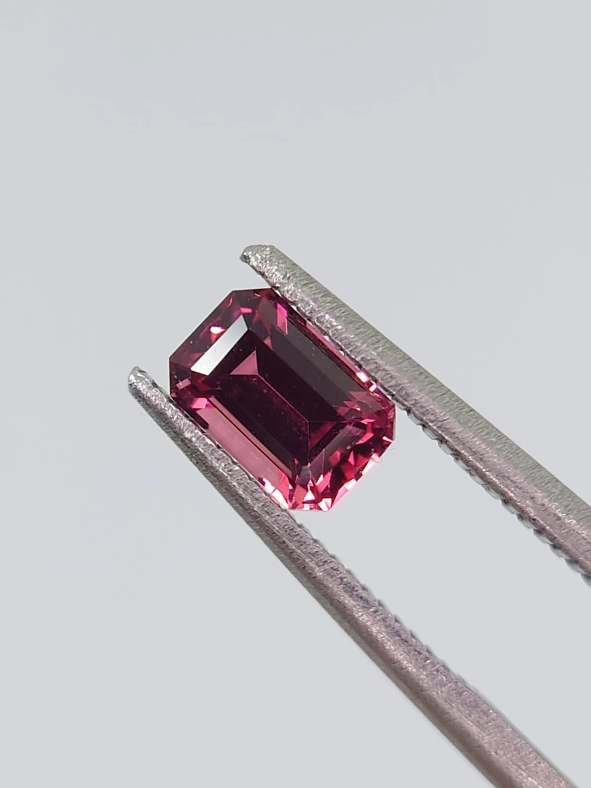 0.93 ct Natural stunning Umbalite Garnet from Malawi — view 3